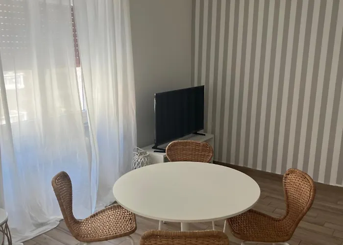 Loverhome 7 E 10 Apartment