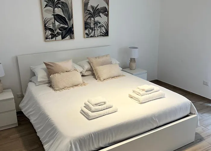 Loverhome 7 E 10 * Rome